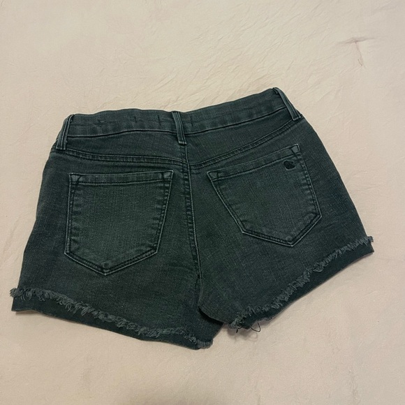 Jean short - Picture 2 of 3